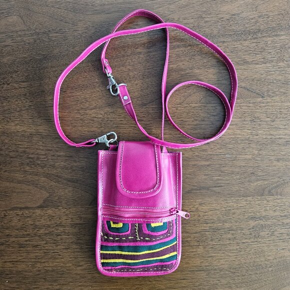 arte kuna Colombia Phone Wristlet Crossbody - Picture 1 of 4